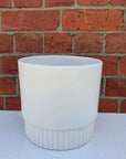 DM cylinder pot narrow ribbed bottom - white - 13cmD Folia House