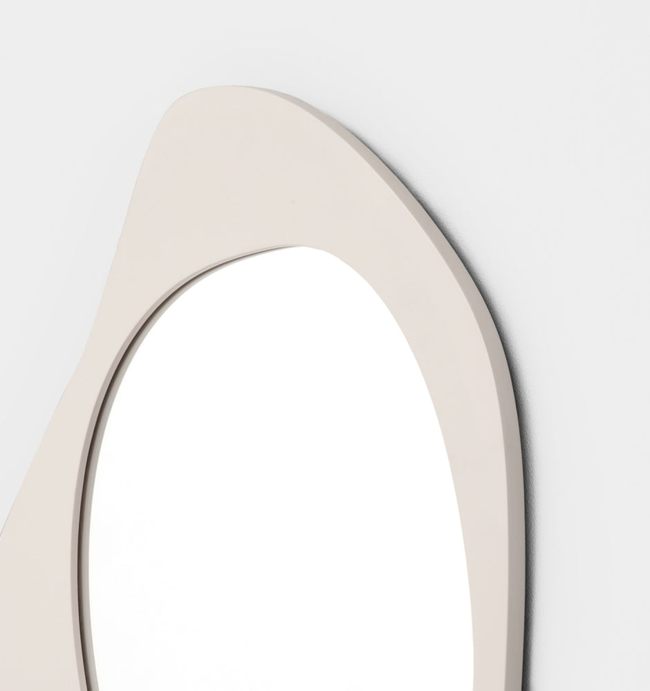 Aura Mirror Shell - 50 x 65 cm