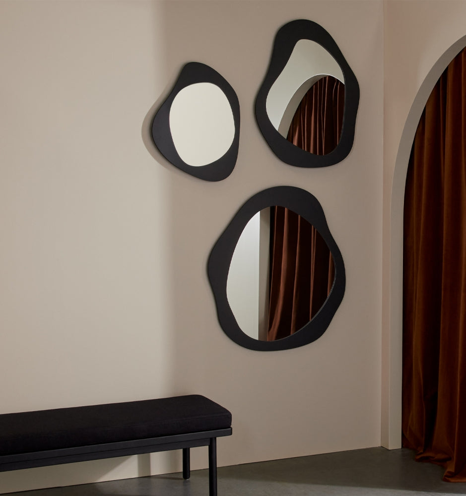 Aura Mirror Black - 50 x 65 cm