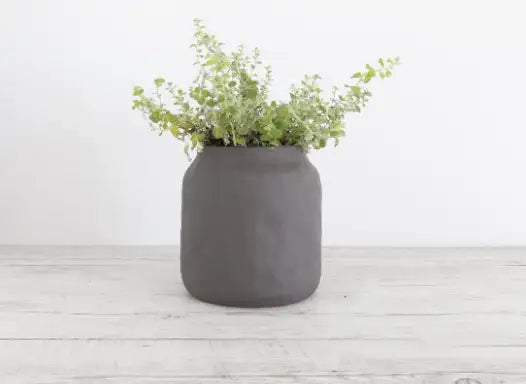 Flax Kitchen Pot Charcoal - 19cm Folia House